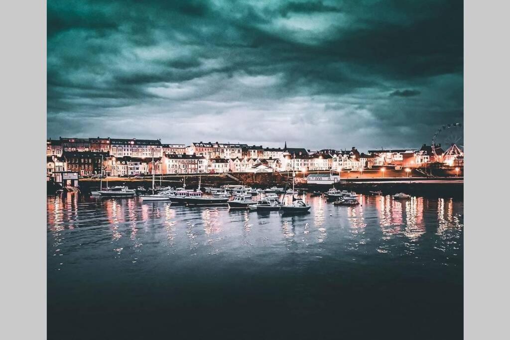 Luxurious Beach Front Apartment In Portrush Exterior foto